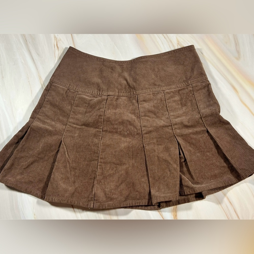 Brown Suede Short Pleated Skirt